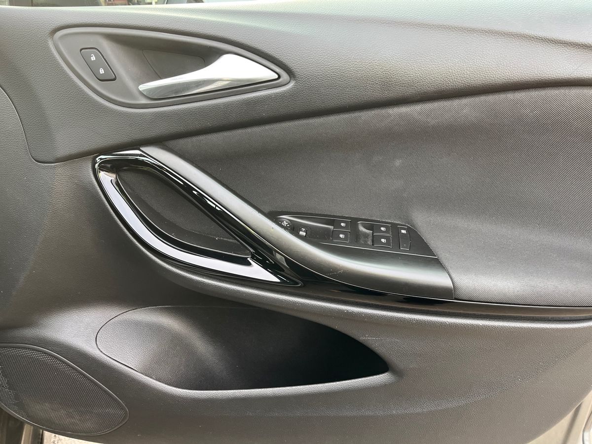 Used Vauxhall Astra 2017 for sale - 76390956: Photo 22