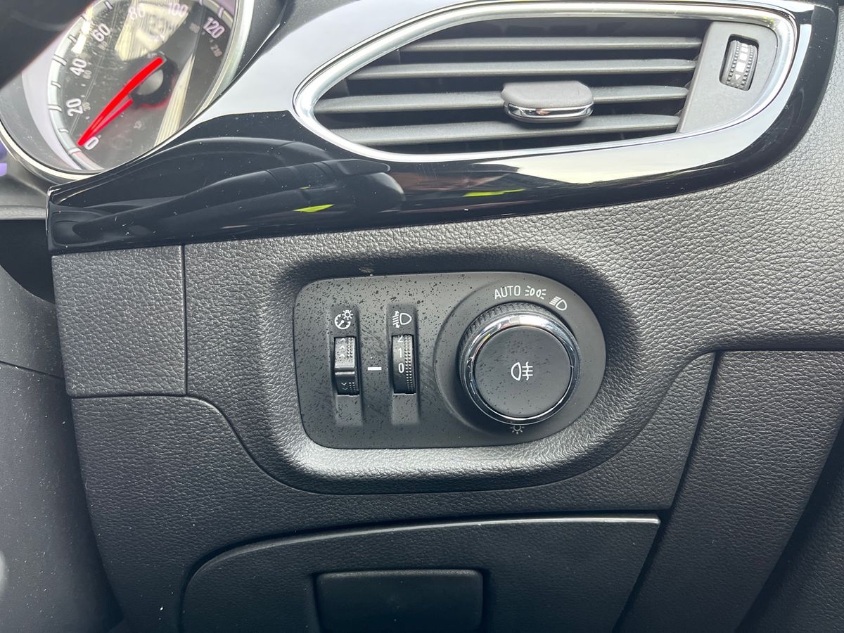 Used Vauxhall Astra 2017 for sale - 76390956: Photo 26