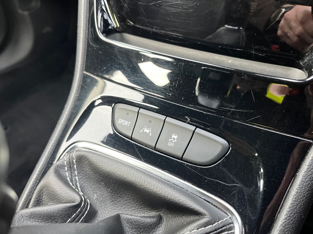 Used Vauxhall Astra 2017 for sale - 76390956: Photo 31