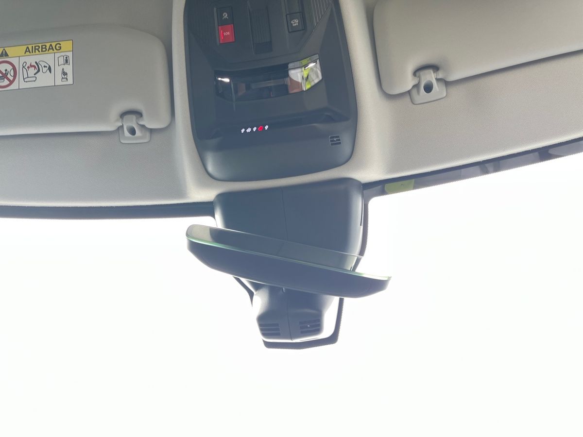Vehicle 33