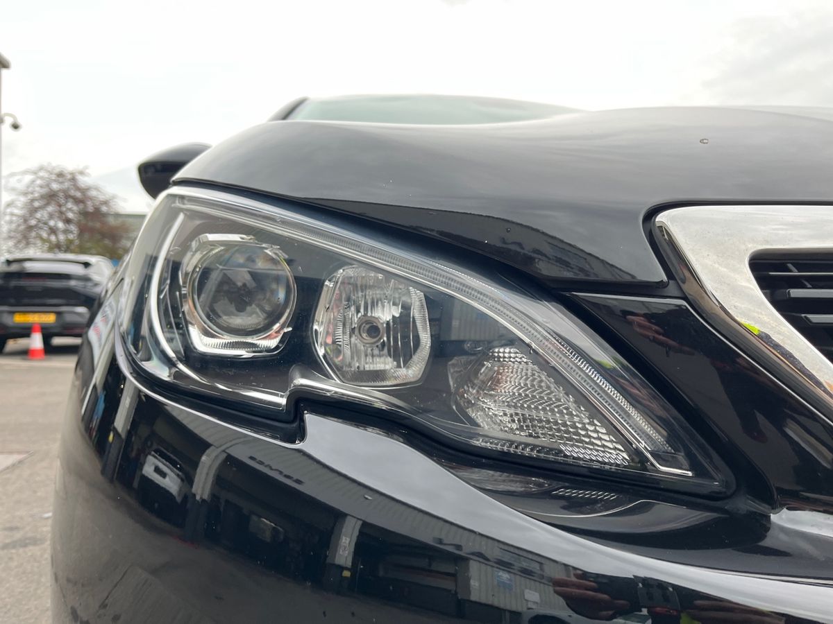 Used Peugeot 308 2018 for sale - 77038701: Photo 20