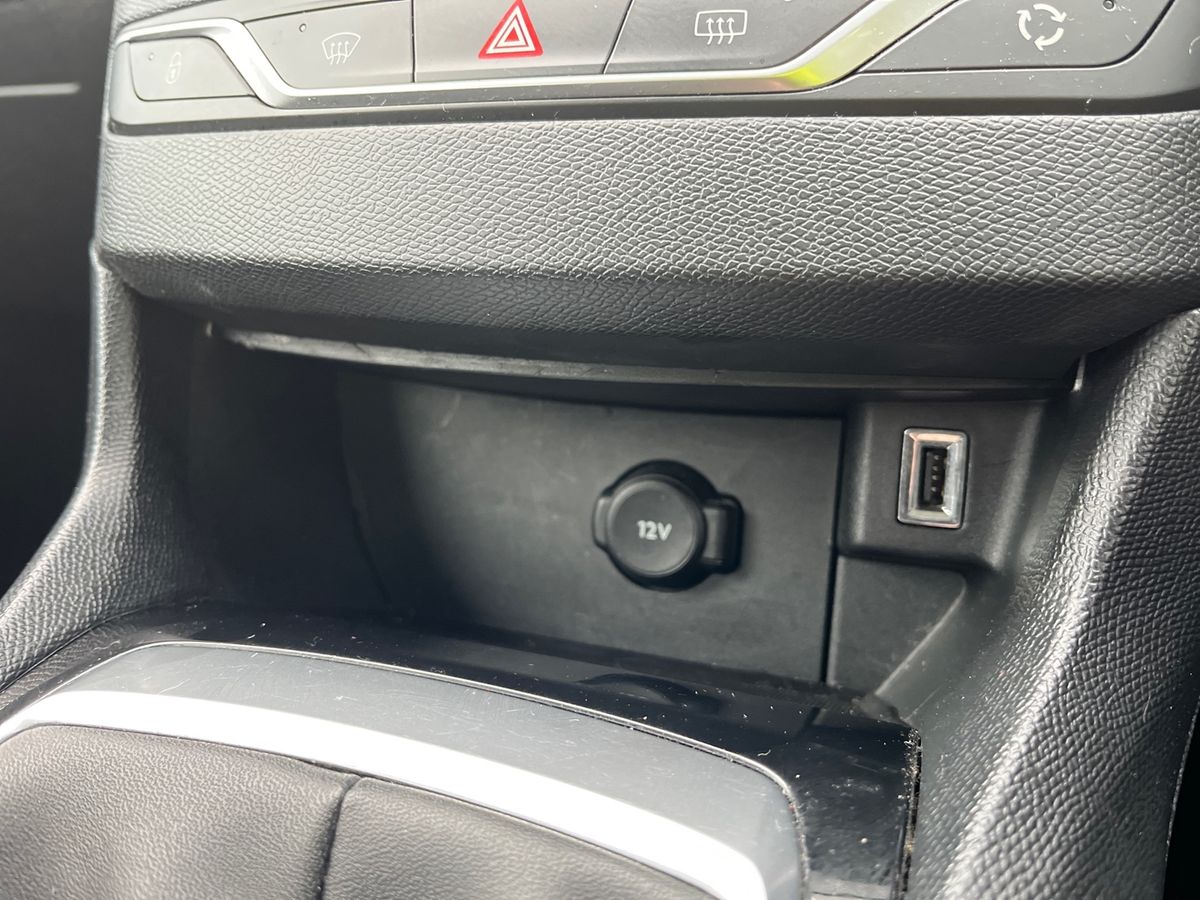 Used Peugeot 308 2018 for sale - 77038701: Photo 31