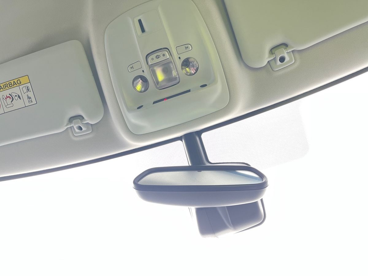 Used Peugeot 308 2018 for sale - 77038701: Photo 32