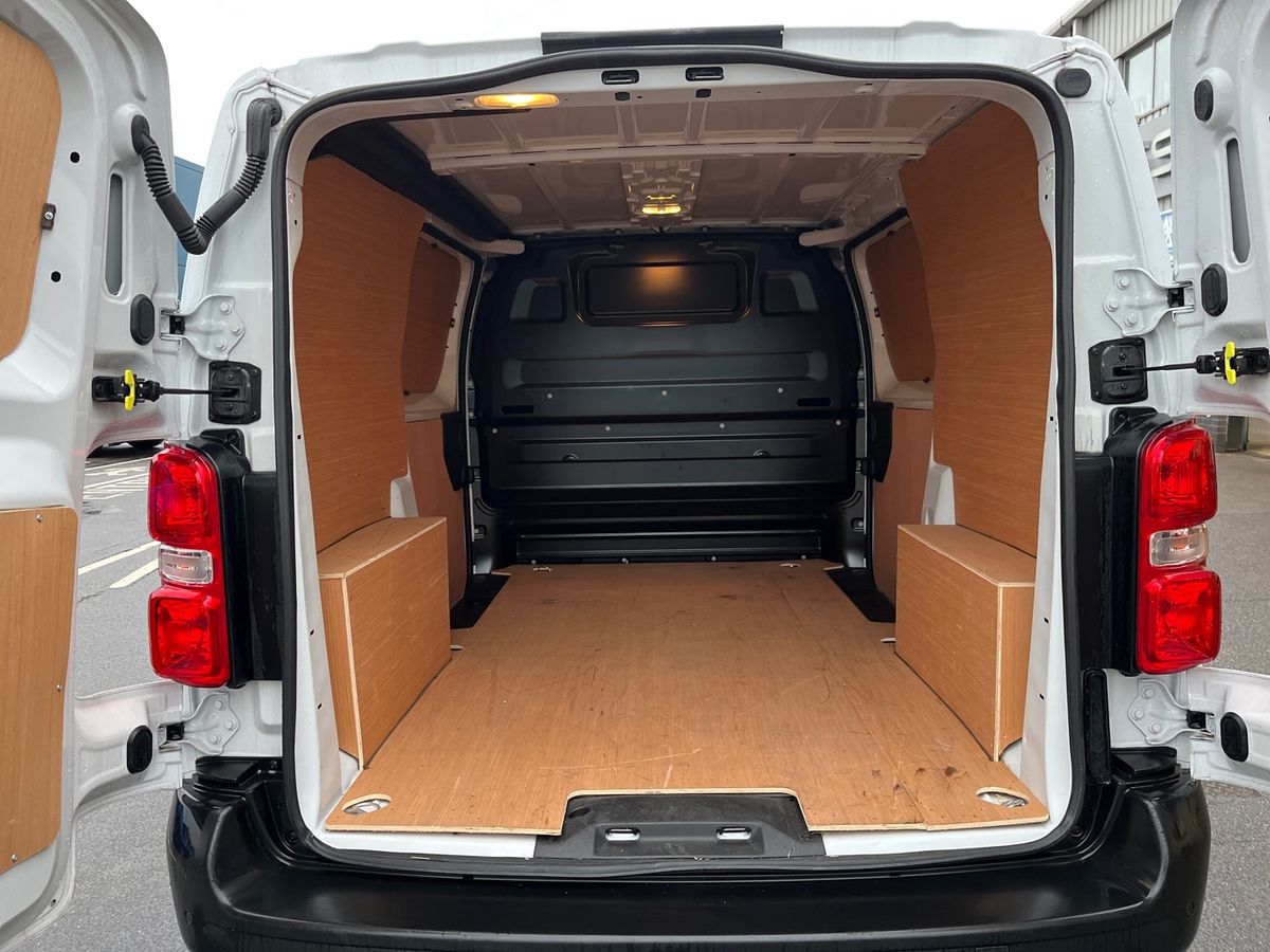 Used Peugeot Expert 2025 for sale - 76536480: Photo 11