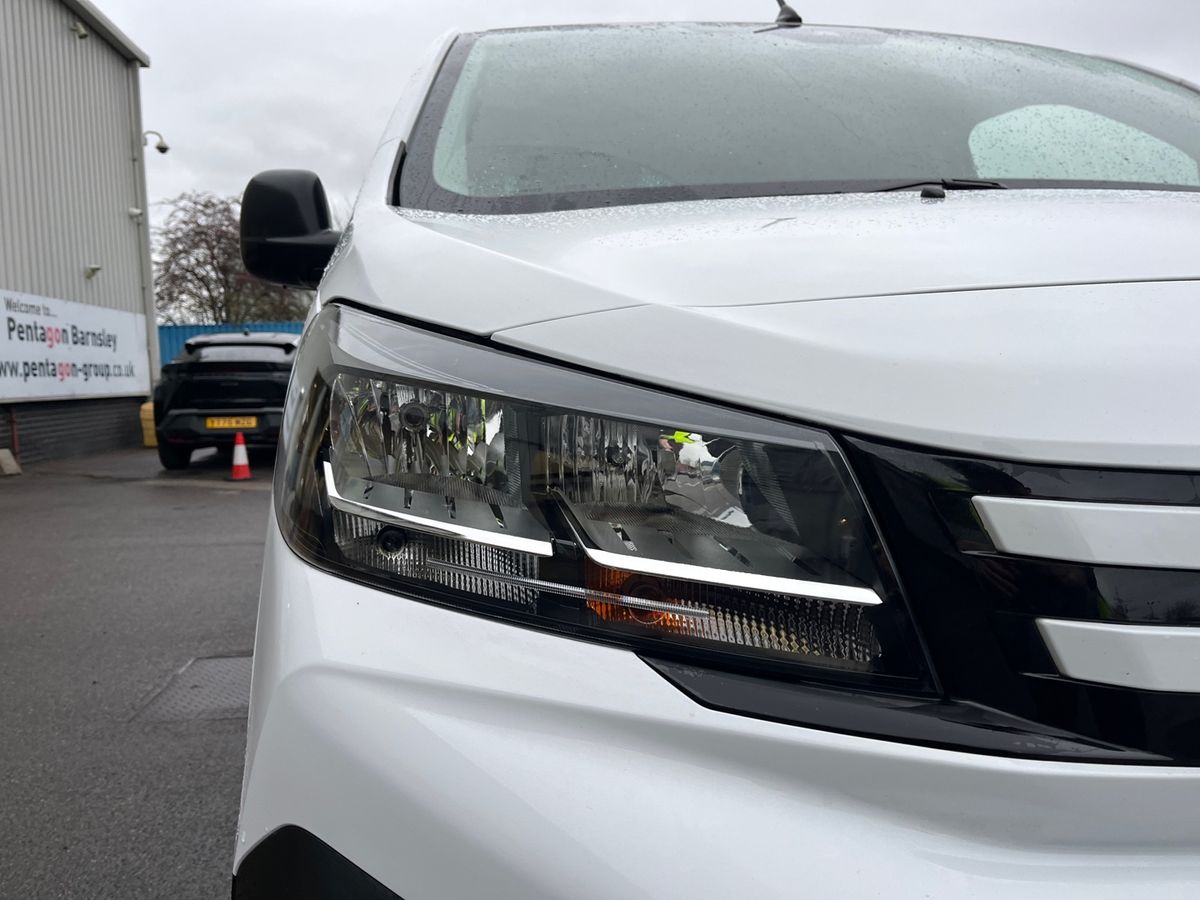 Used Peugeot Expert 2025 for sale - 76536480: Photo 20