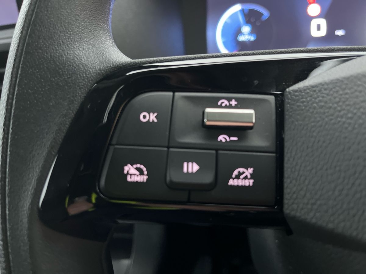 Used Peugeot Expert 2025 for sale - 76536480: Photo 32