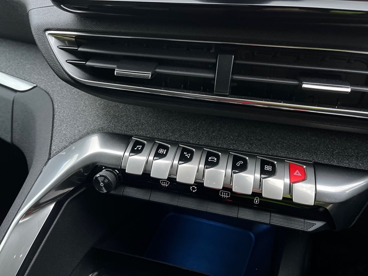 Used Peugeot 3008 2022 for sale - 76831336: Photo 31