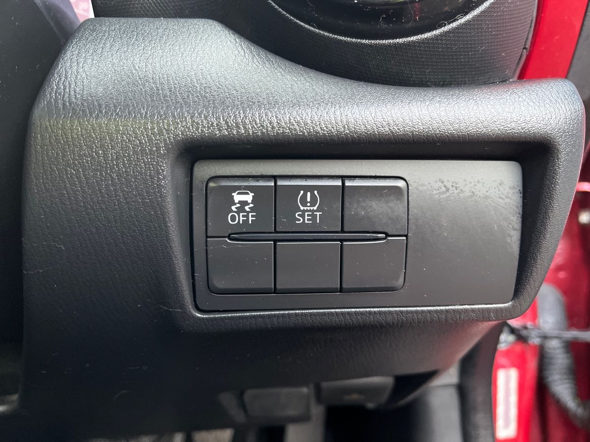 Used Mazda MX-5 2017 for sale - 76910887: Photo 32