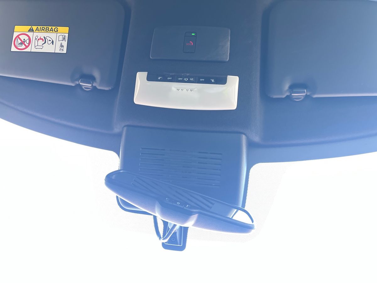 Vehicle 33