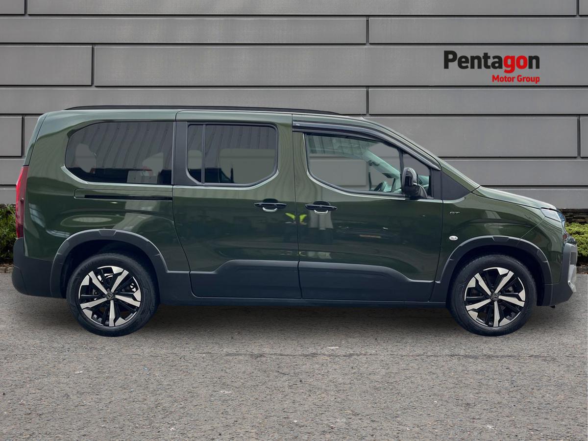 Used Peugeot Rifter 2025 for sale - 76875999: Photo 13