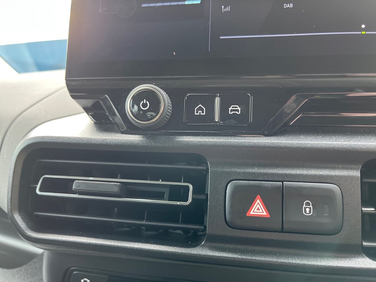 Used Peugeot Rifter 2025 for sale - 76875999: Photo 29