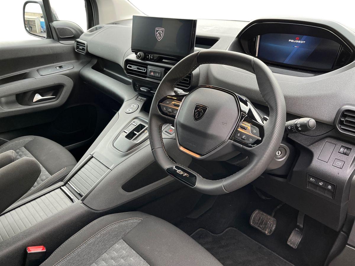 Used Peugeot Rifter 2025 for sale - 76875999: Photo 5