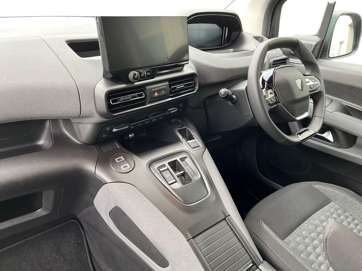 Used Peugeot Rifter 2025 for sale - 76875999: Photo 8