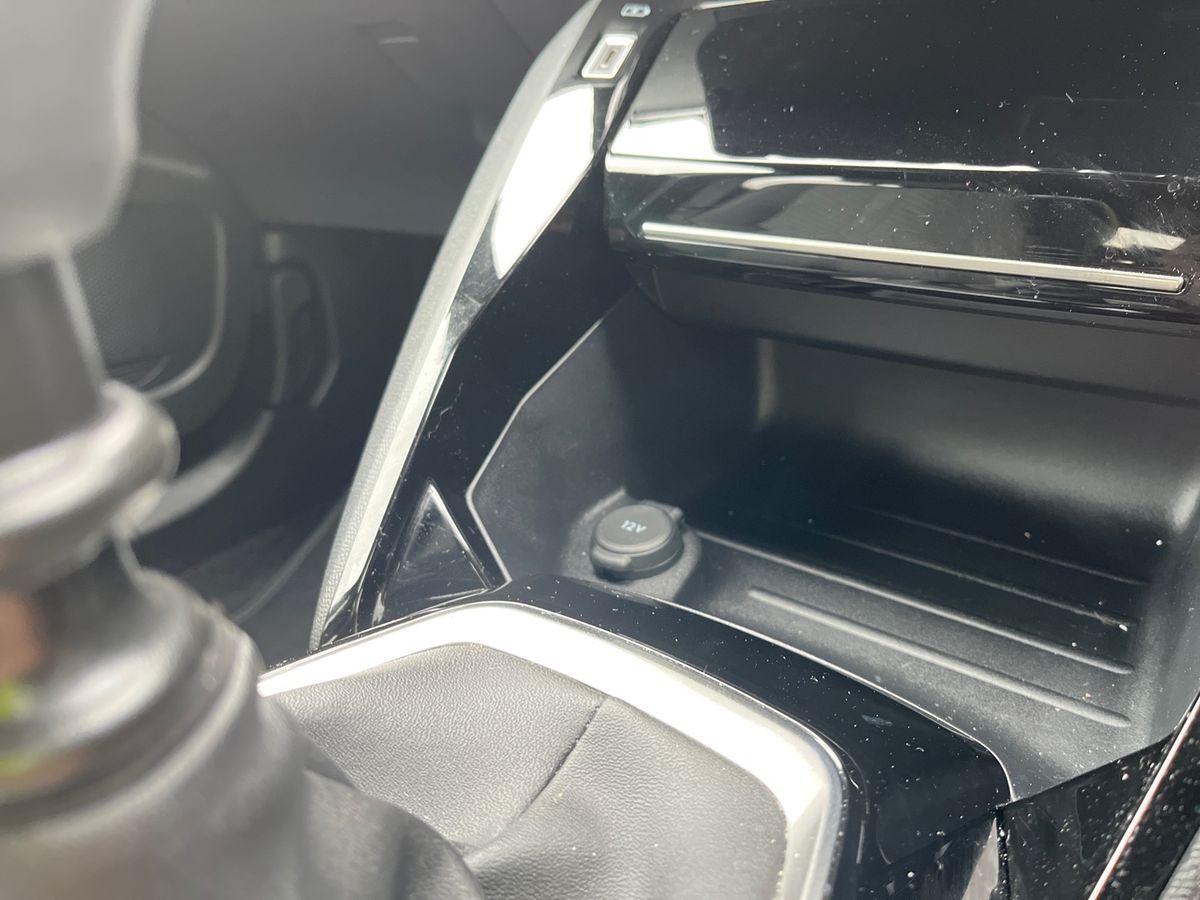 Used Peugeot 2008 2023 for sale - 76407292: Photo 32