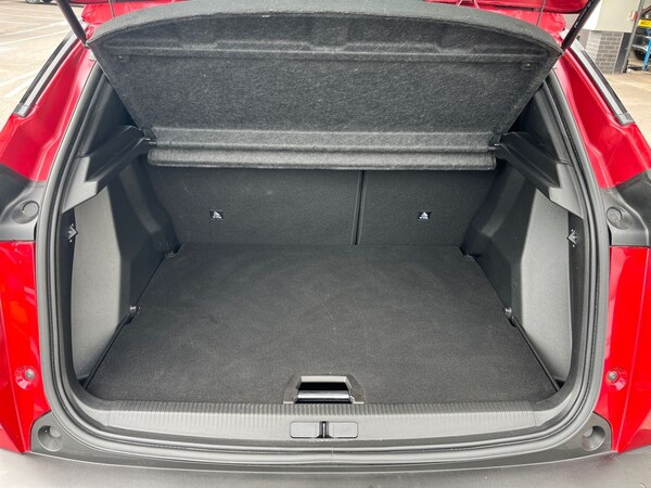 Used Peugeot 2008 2024 for sale - 75574704: Photo 11