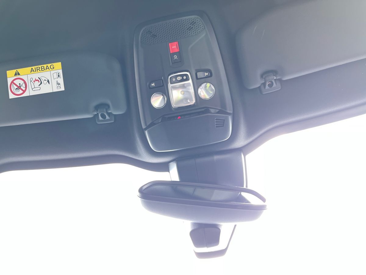 Vehicle 33