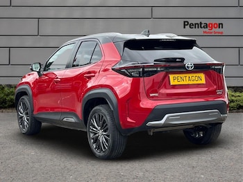 Used Toyota Yaris Cross 2022 for sale - 75632043: Photo