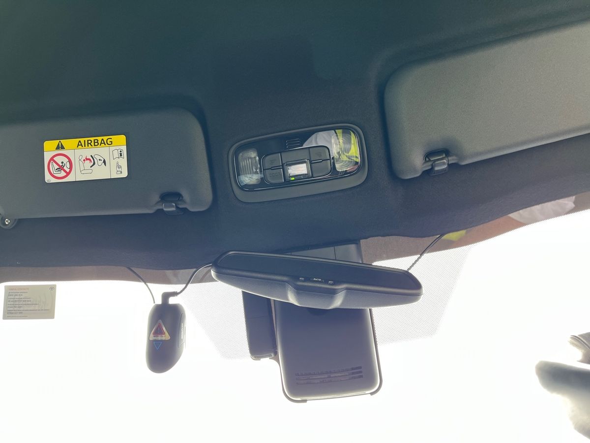 Vehicle 33