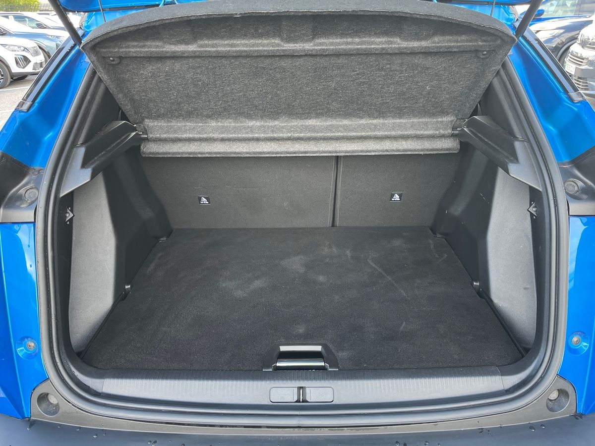 Used Peugeot 2008 2023 for sale - 76004061: Photo 12