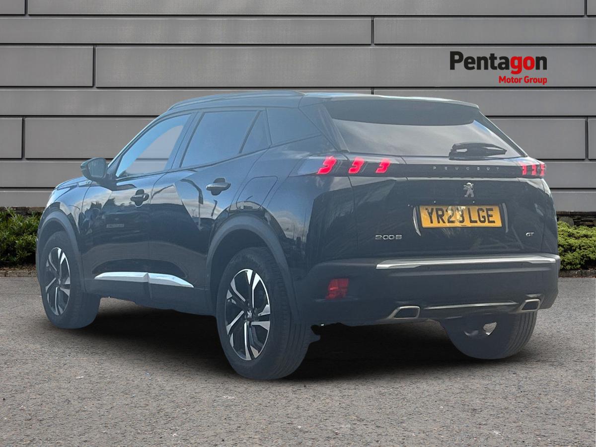 Used Peugeot 2008 2023 for sale - 76044845: Photo 2