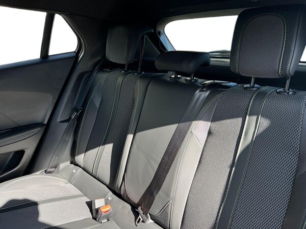 Used Peugeot 2008 2023 for sale - 75987294: Photo 10