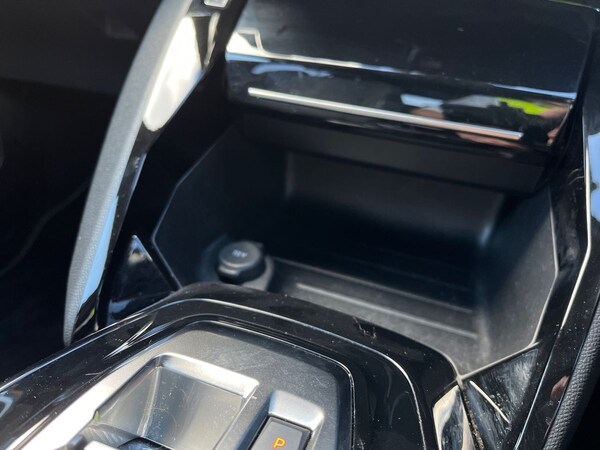 Used Peugeot 2008 2023 for sale - 75987294: Photo 32