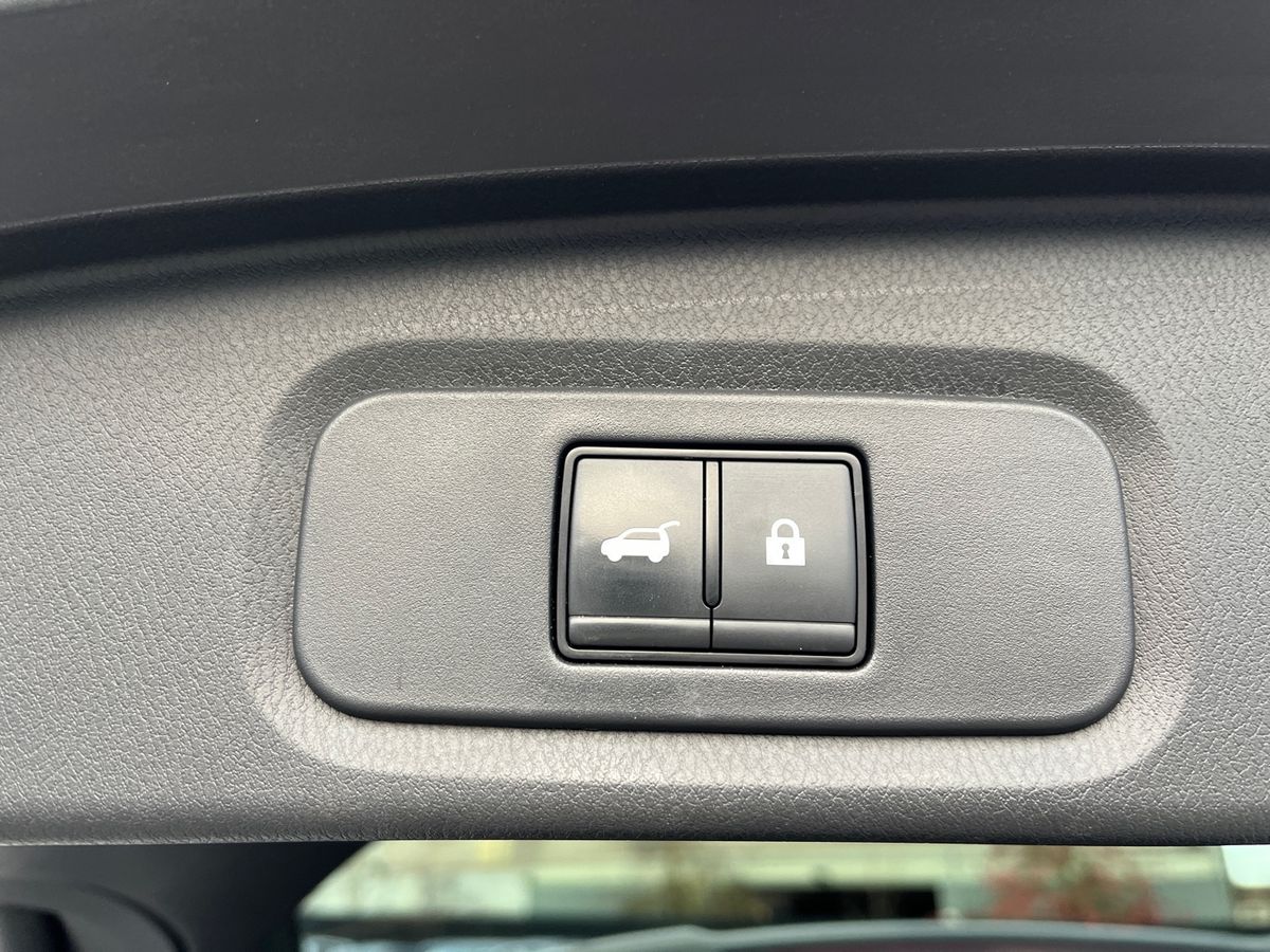 Used Nissan Qashqai for sale - 77072947: Photo 18