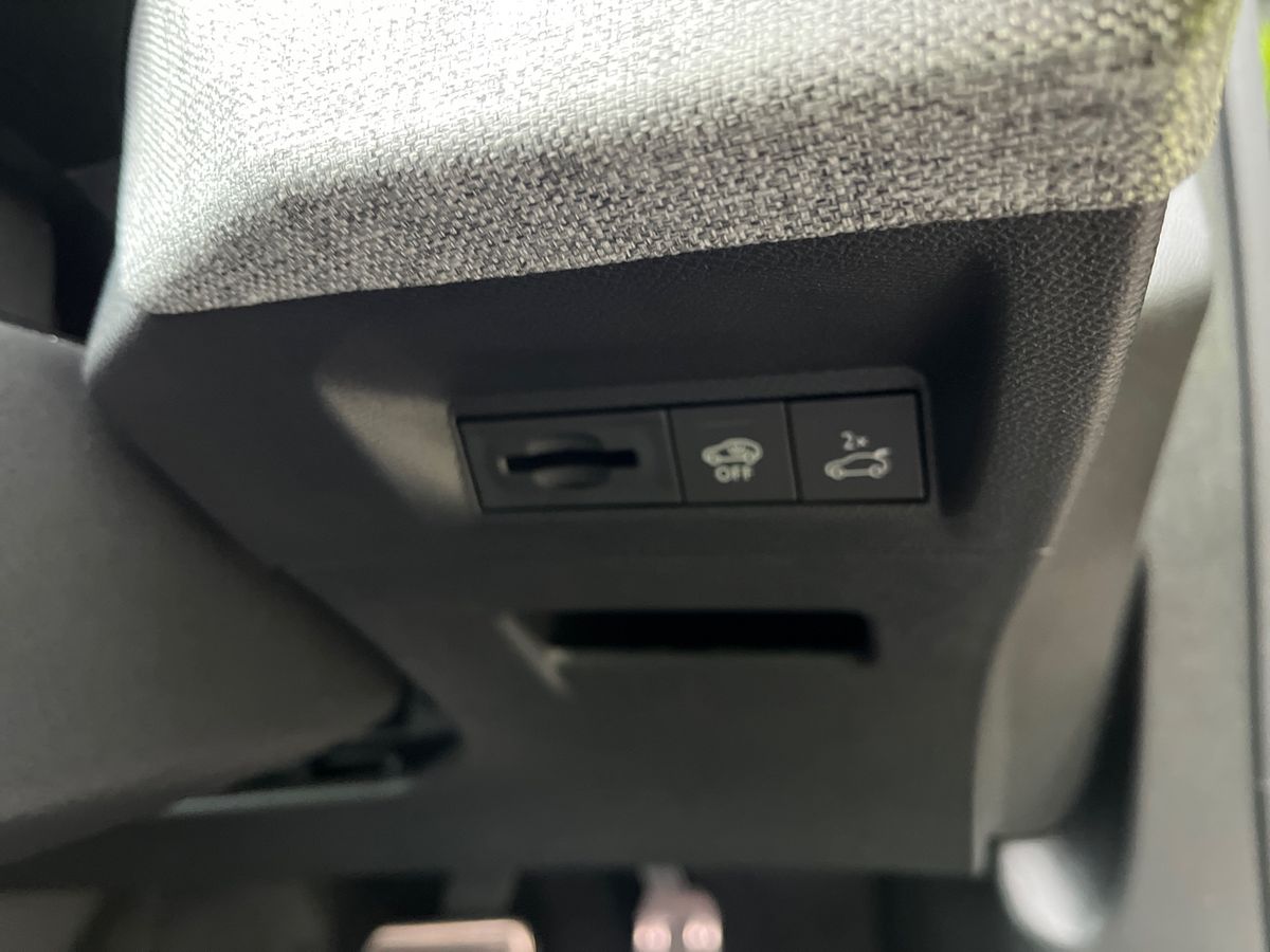 Used Peugeot 3008 2025 for sale - 76224532: Photo 24