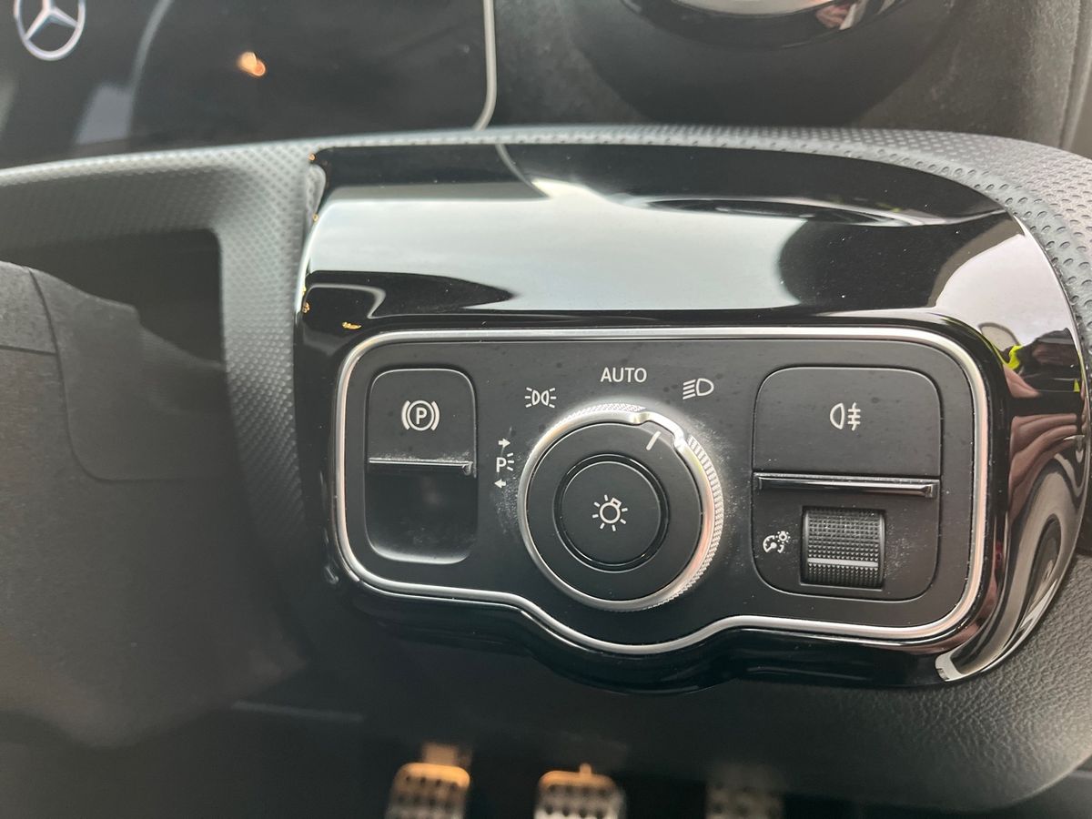Used Mercedes-Benz A-Class 2019 for sale - 76968221: Photo 24