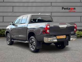 Used Toyota Hilux 2023 for sale - 74961689: Photo