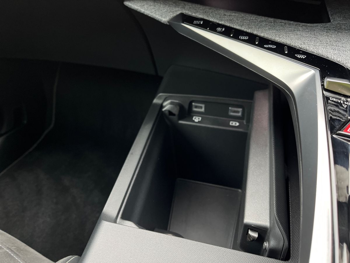 Used Peugeot 3008 2024 for sale - 76879205: Photo 32