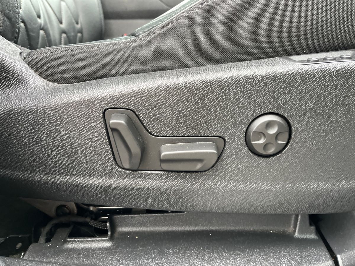 Used Peugeot 3008 2017 for sale - 77055029: Photo 26