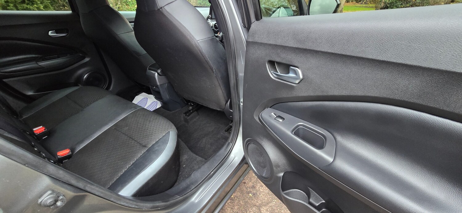 Used Nissan Juke 2023 for sale - 77168116: Photo 30