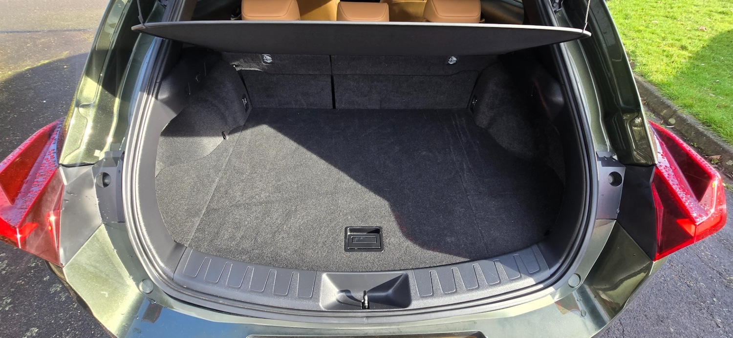 Used Lexus UX 2023 for sale - 77522299: Photo 36