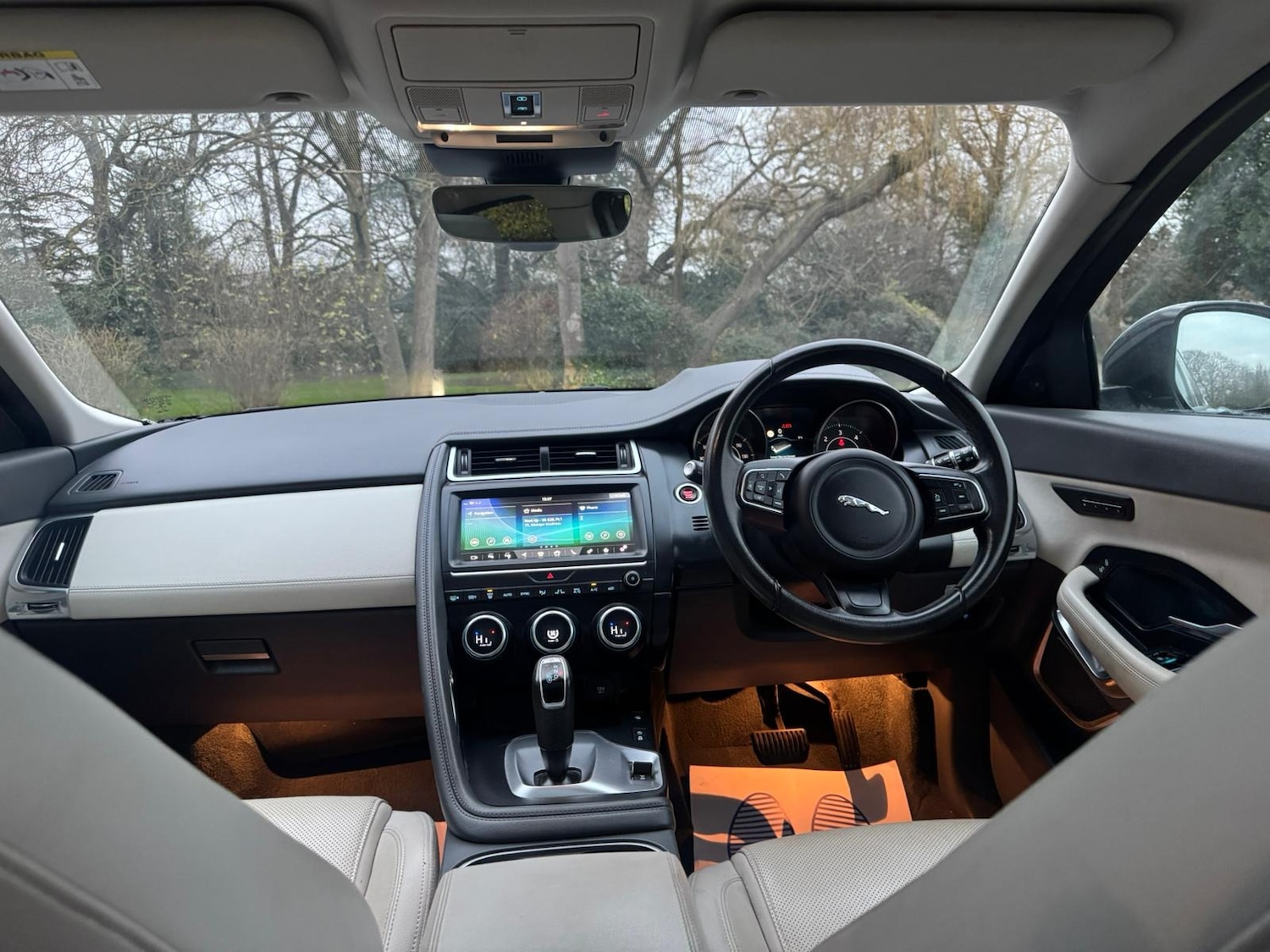 Used Jaguar E-Pace 2020 for sale - 77168364: Photo 12