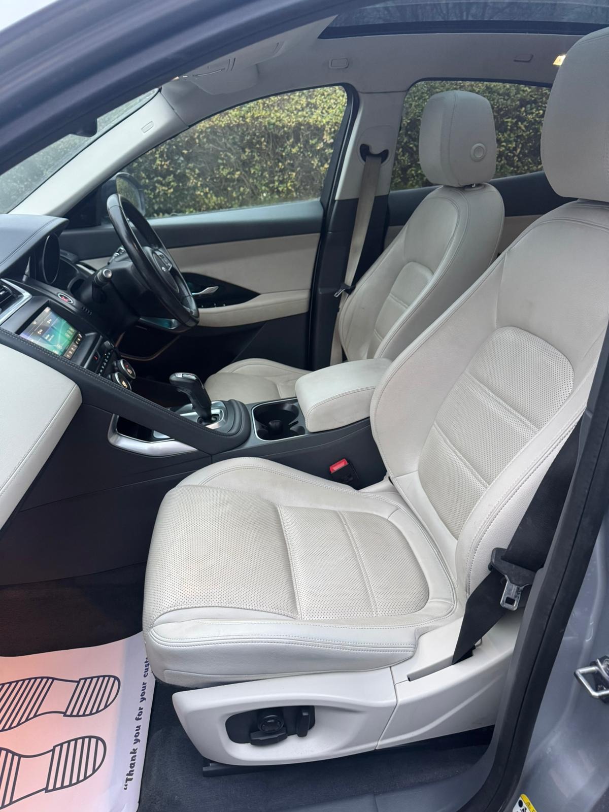 Used Jaguar E-Pace 2020 for sale - 77168364: Photo 28