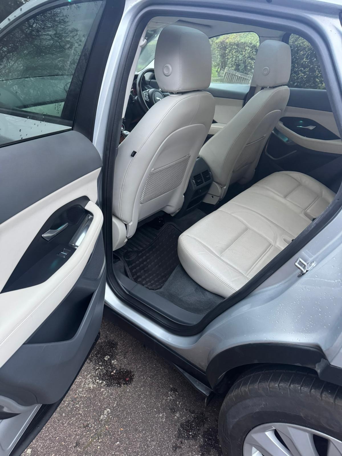 Used Jaguar E-Pace 2020 for sale - 77168364: Photo 31