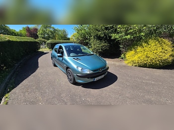 Used Peugeot 206 2001 for sale - 78442491: Photo