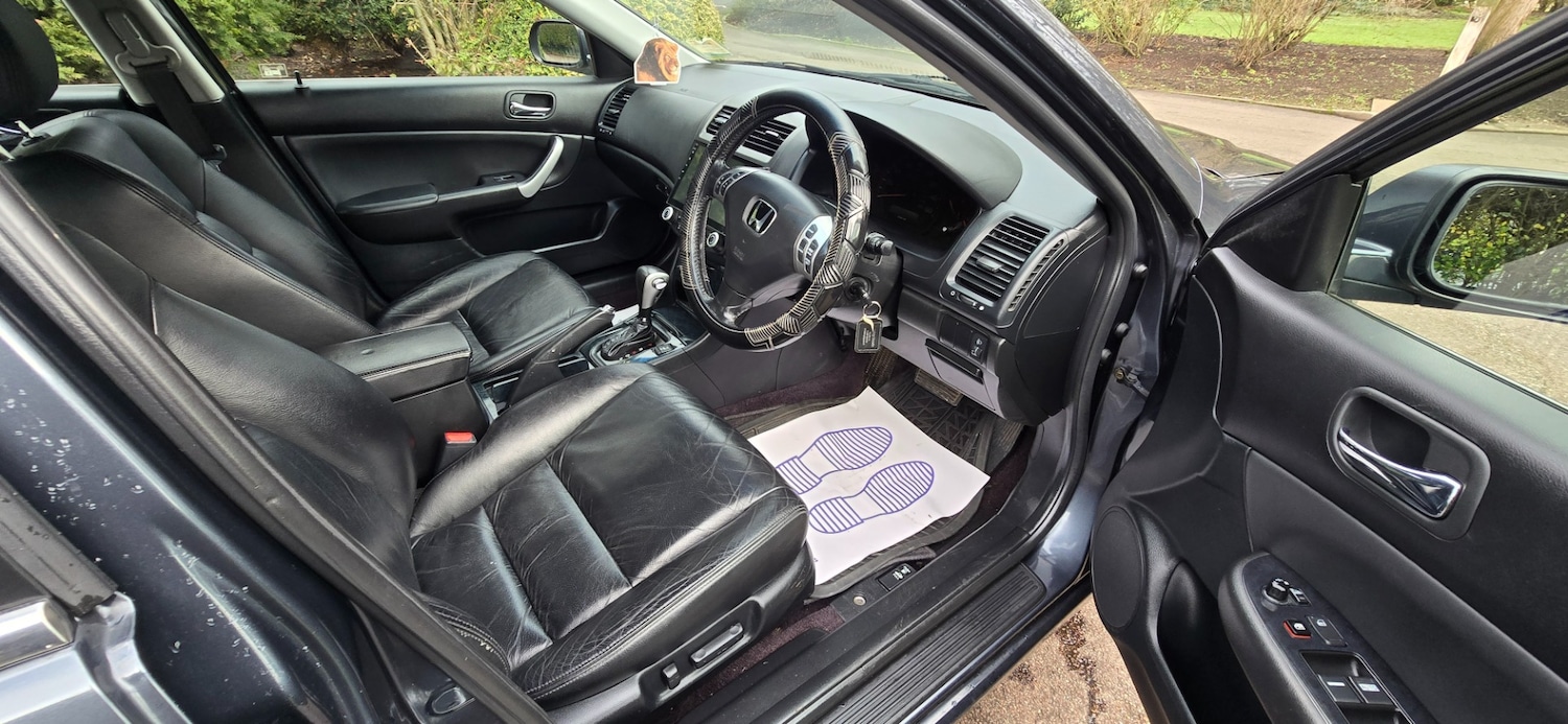 Used Honda Accord 2005 for sale - 77364063: Photo 17