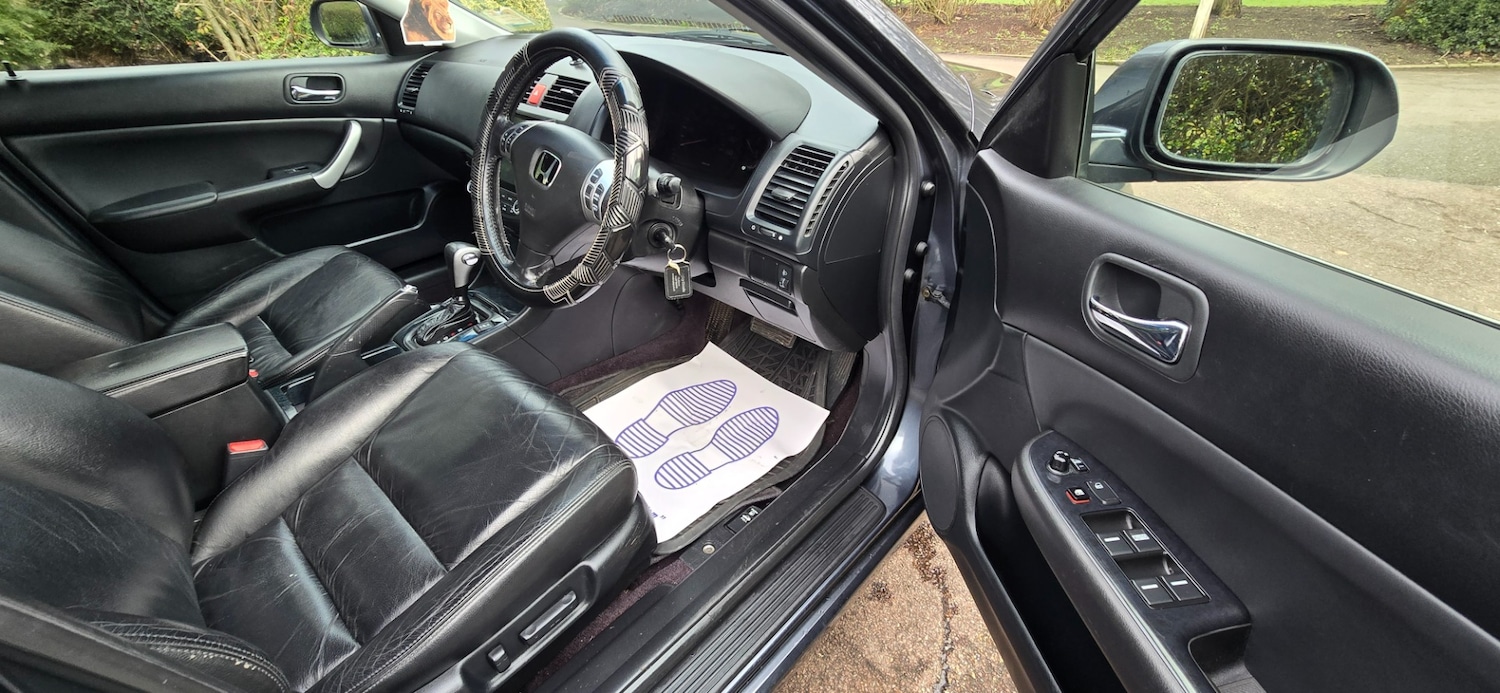 Used Honda Accord 2005 for sale - 77364063: Photo 19