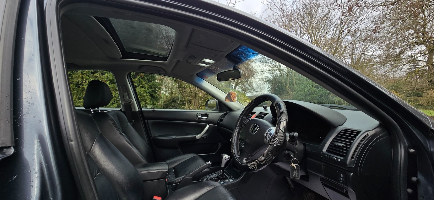 Used Honda Accord 2005 for sale - 77364063: Photo 20