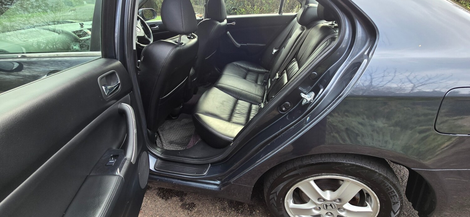 Used Honda Accord 2005 for sale - 77364063: Photo 40