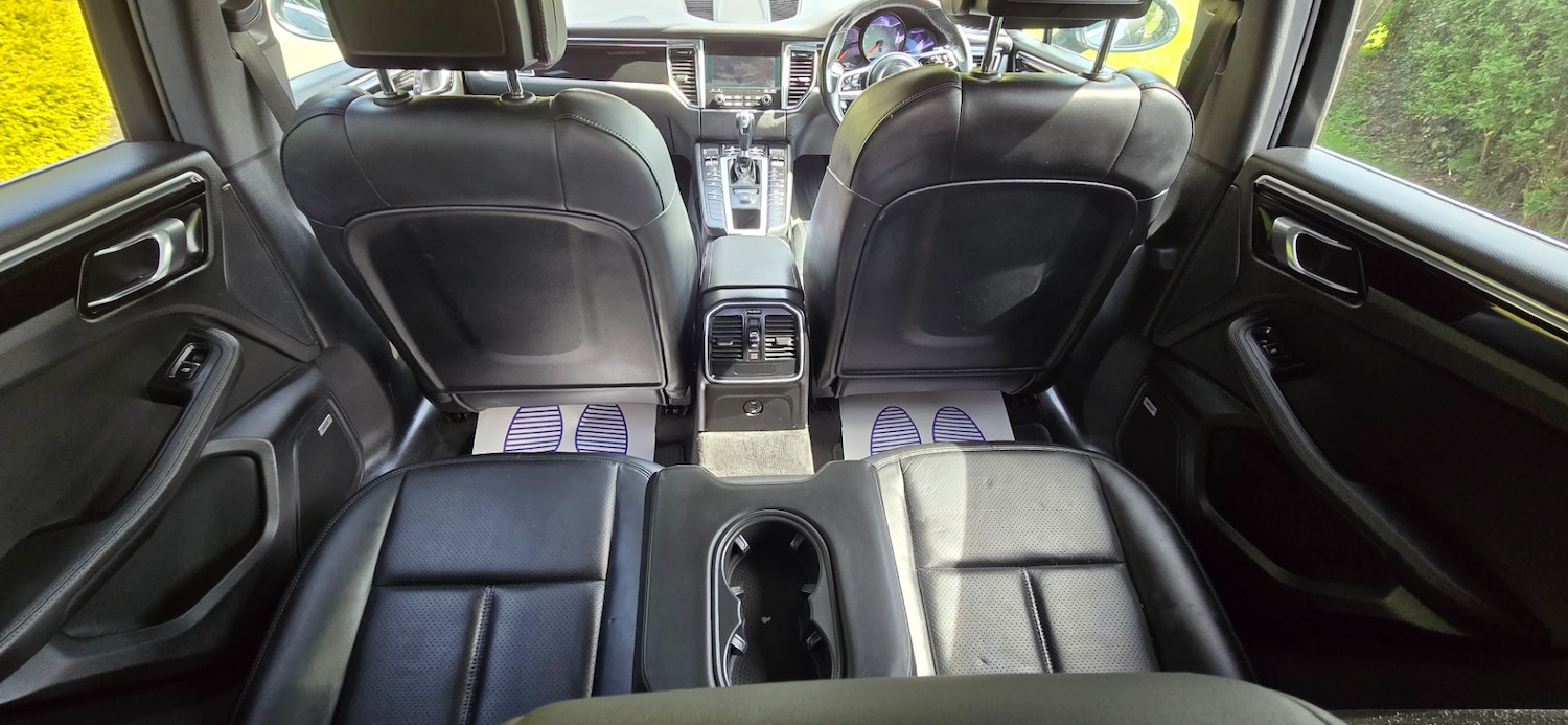 Used Porsche Macan 2018 for sale - 78209847: Photo 11