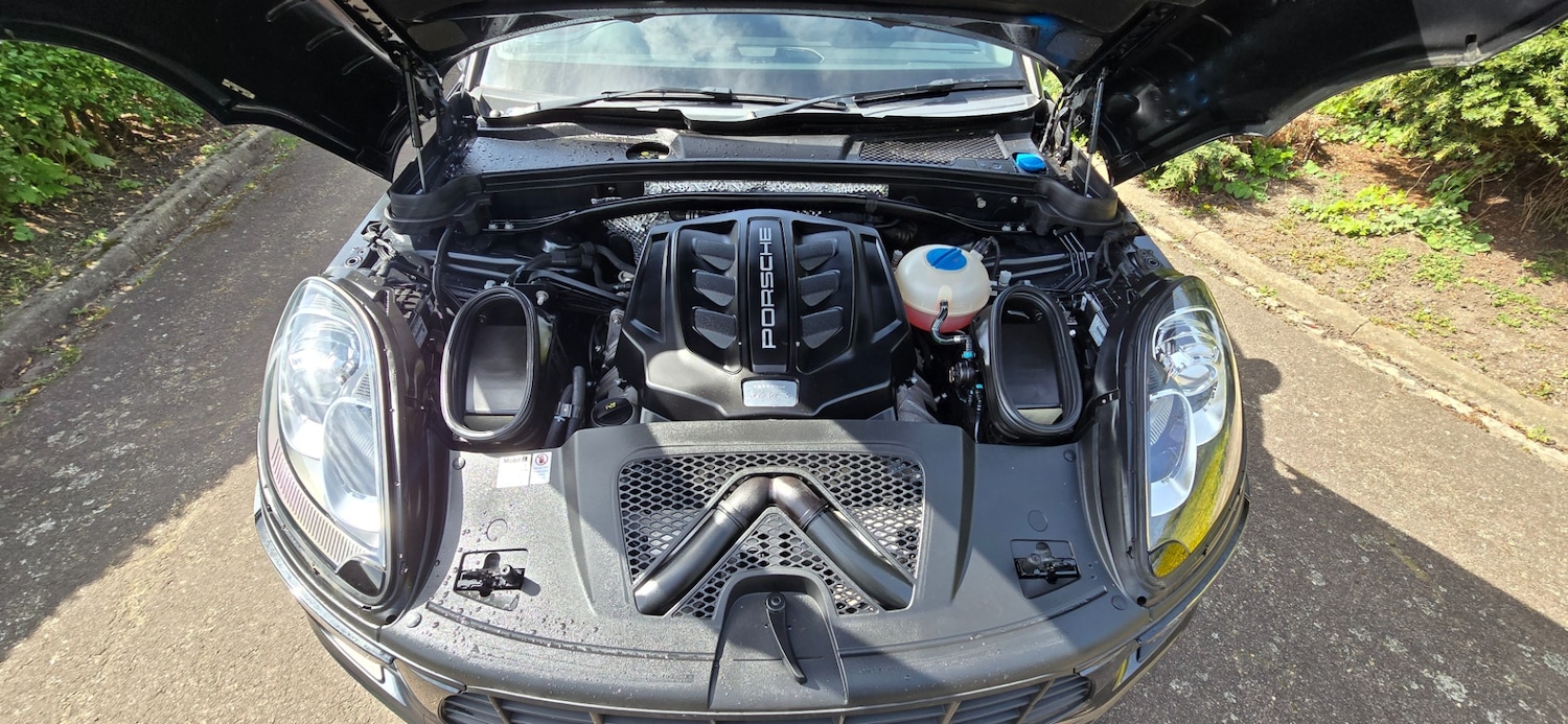 Used Porsche Macan 2018 for sale - 78209847: Photo 17