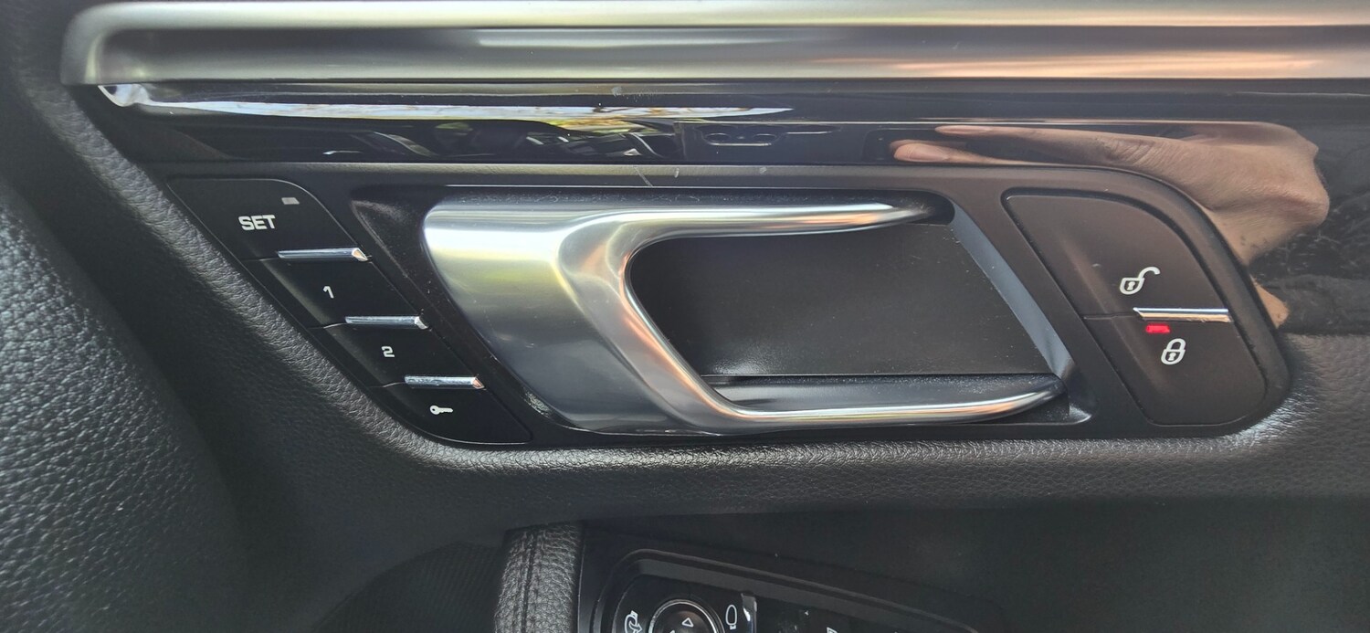 Used Porsche Macan 2018 for sale - 78209847: Photo 21