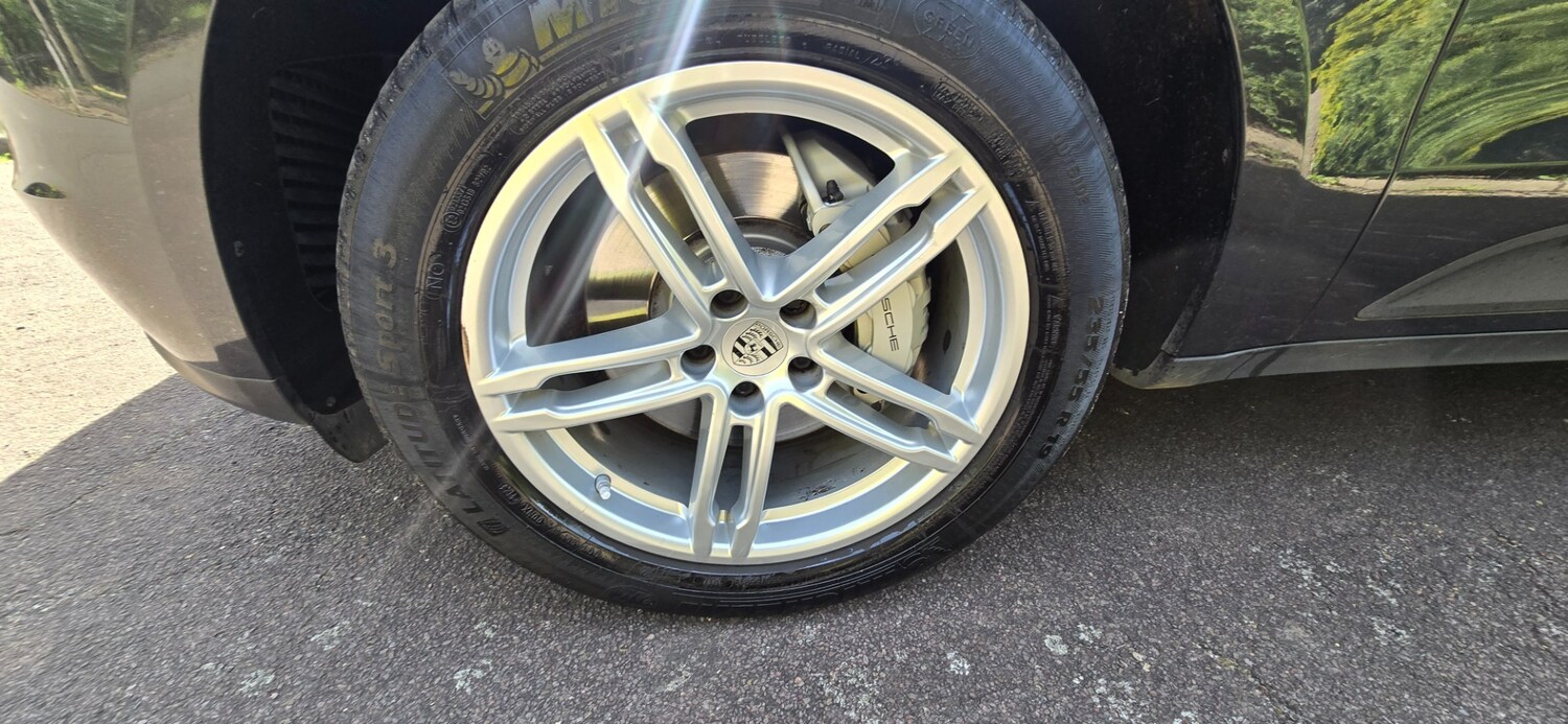 Used Porsche Macan 2018 for sale - 78209847: Photo 31