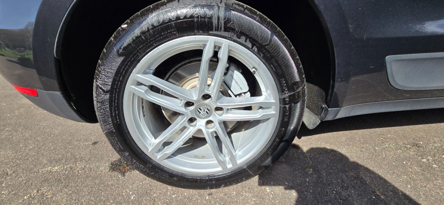 Used Porsche Macan 2018 for sale - 78209847: Photo 33