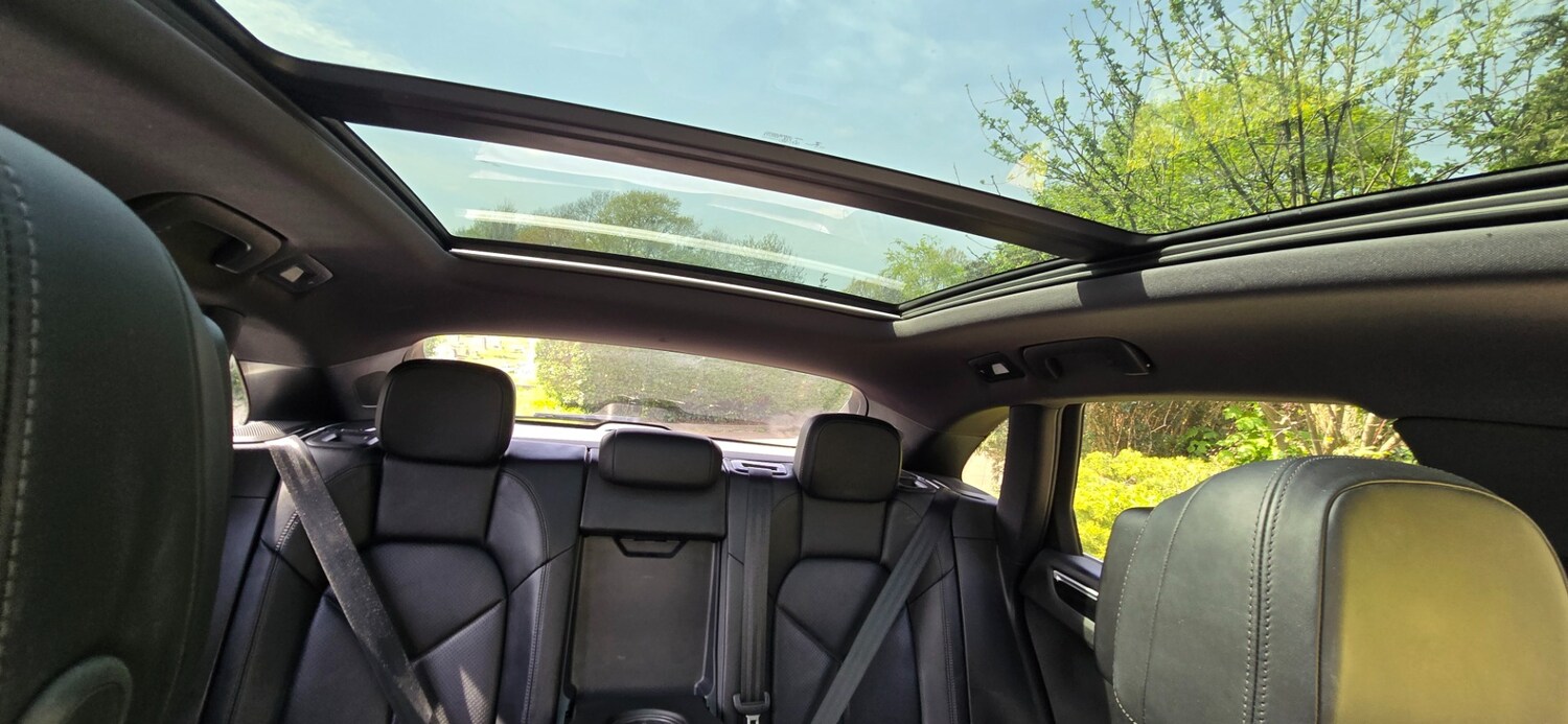 Used Porsche Macan 2018 for sale - 78209847: Photo 39