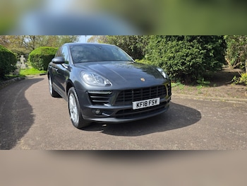 Used Porsche Macan 2018 for sale - 78209847: Photo