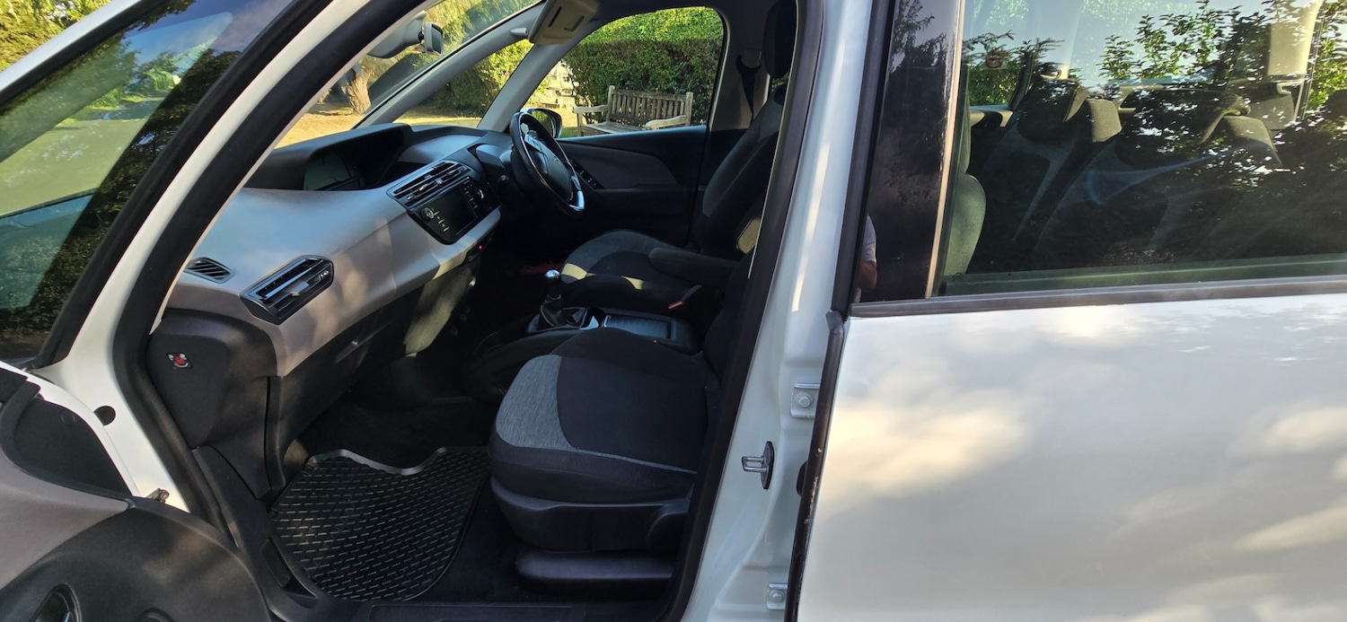 Used Citroen C4 Grand Picasso 2018 for sale - 77284108: Photo 28